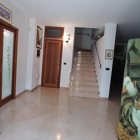 Benvenuti In Casa Abruzzo לינה וארוחת בוקר